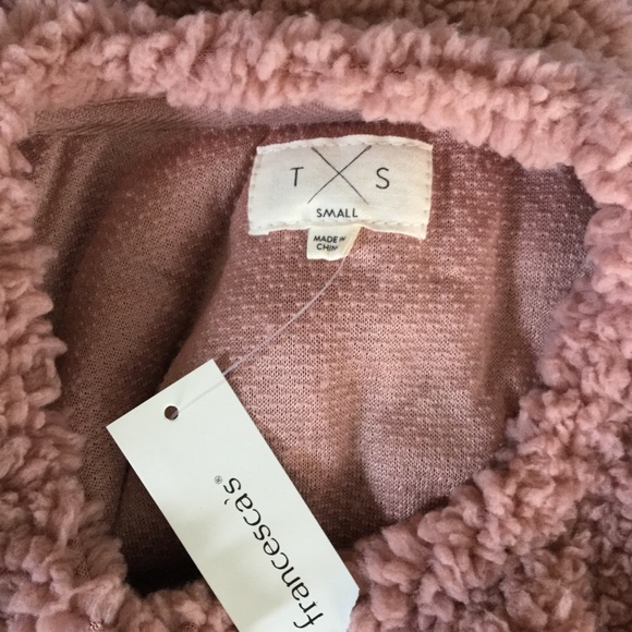 FRANCESCA’S Collection Teddy Sweater Cozy Pink Fuzzy Pullover Size Small - Picture 7 of 7